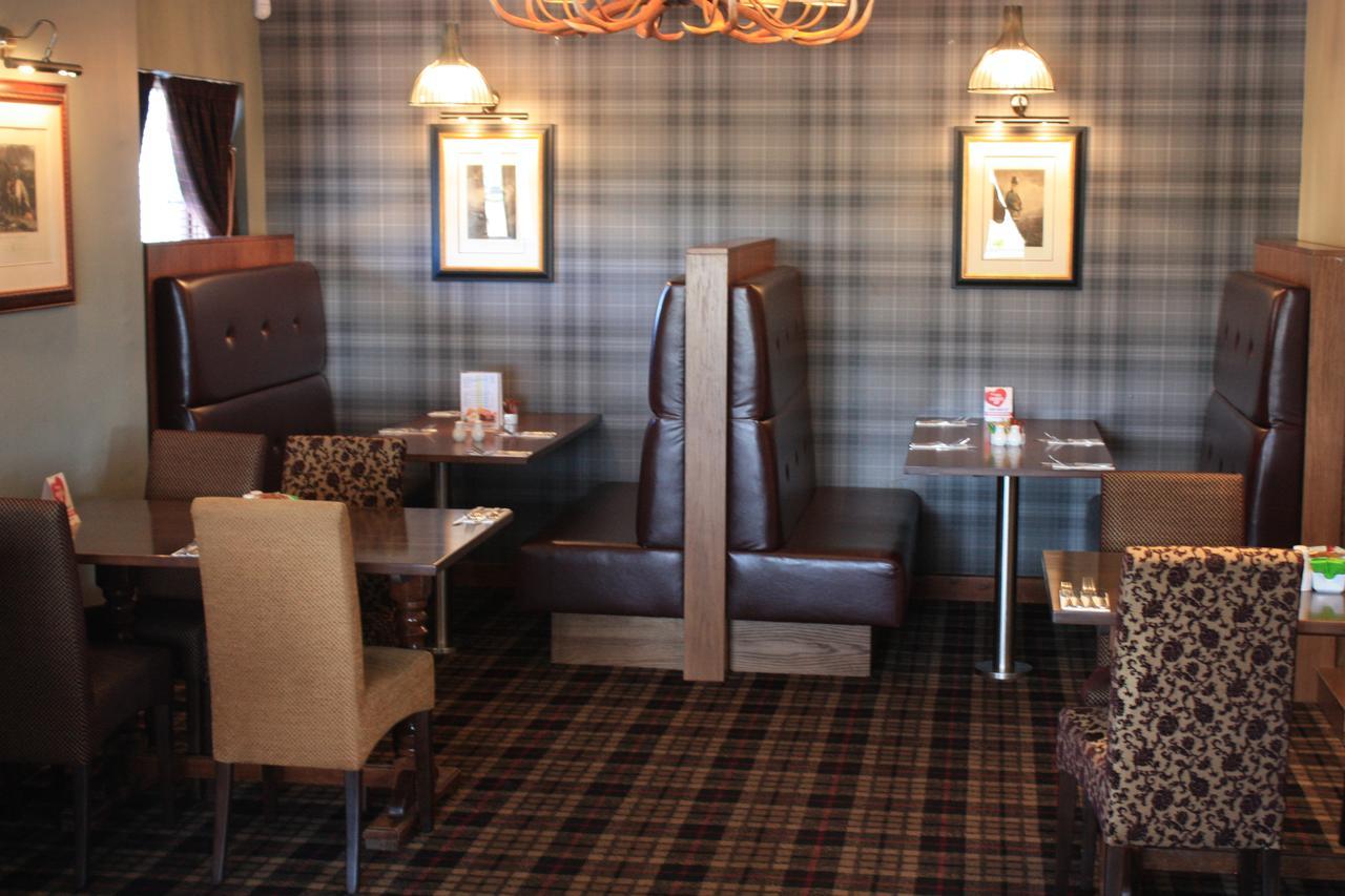 Newburgh Inn Ellon Exterior foto